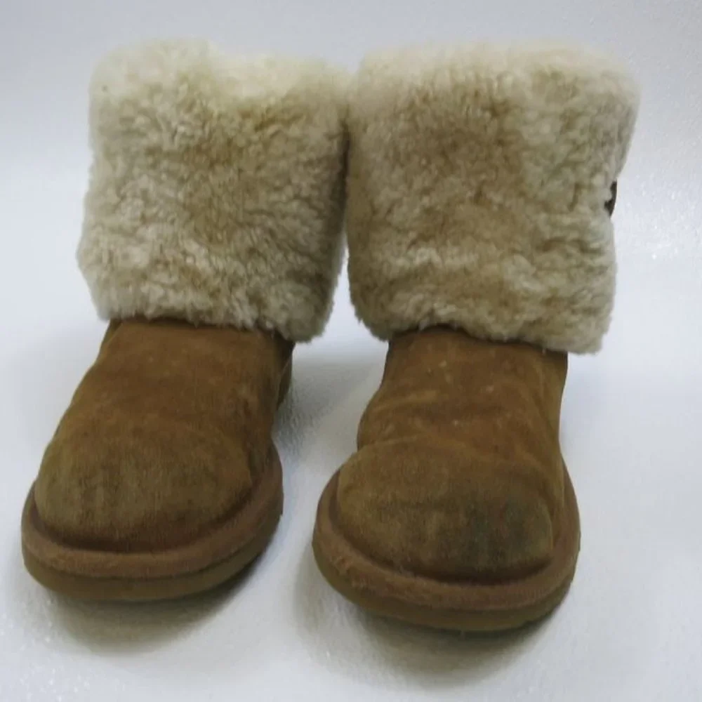 UGG Australia Ellie Insulated Leather Warm Boots Shoes sz 6